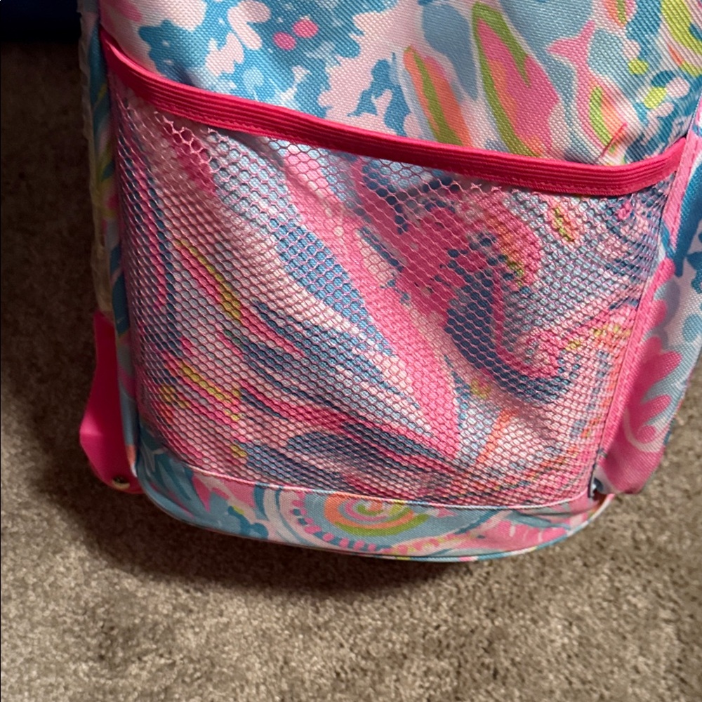 Lilly Pulitzer Pink and Blue Rolling Cooler in original packaging NWT Carnivale - Picture 9 of 13